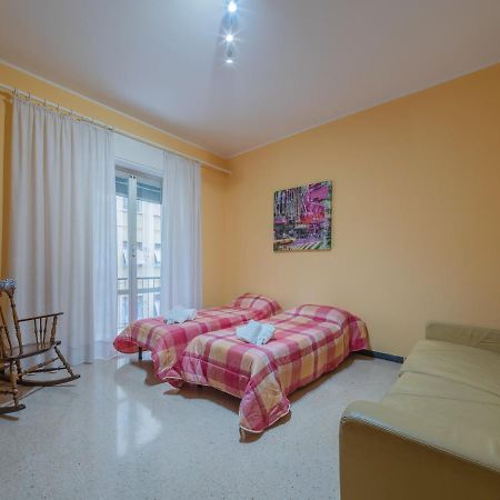 Casa Di Maty - Cozy Apartment With Balcony 斯培西亚 外观 照片