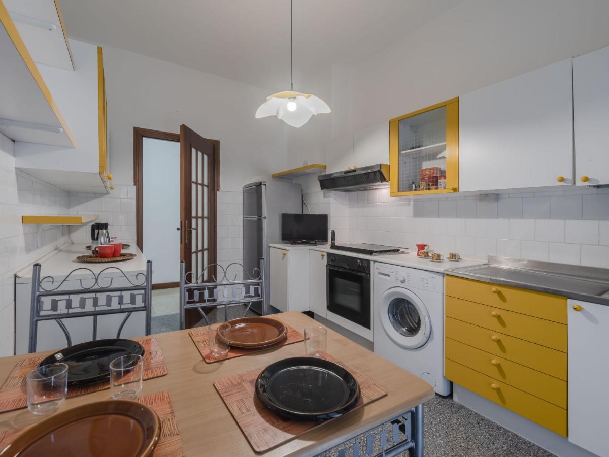 Casa Di Maty - Cozy Apartment With Balcony 斯培西亚 外观 照片